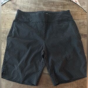 Hilary Radley Black Pull On Bermuda Shorts